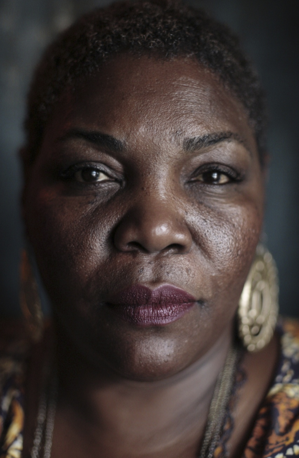 clients-femme-40-50-ans - Magnet bois a Baie Mahault - Optique Carnot