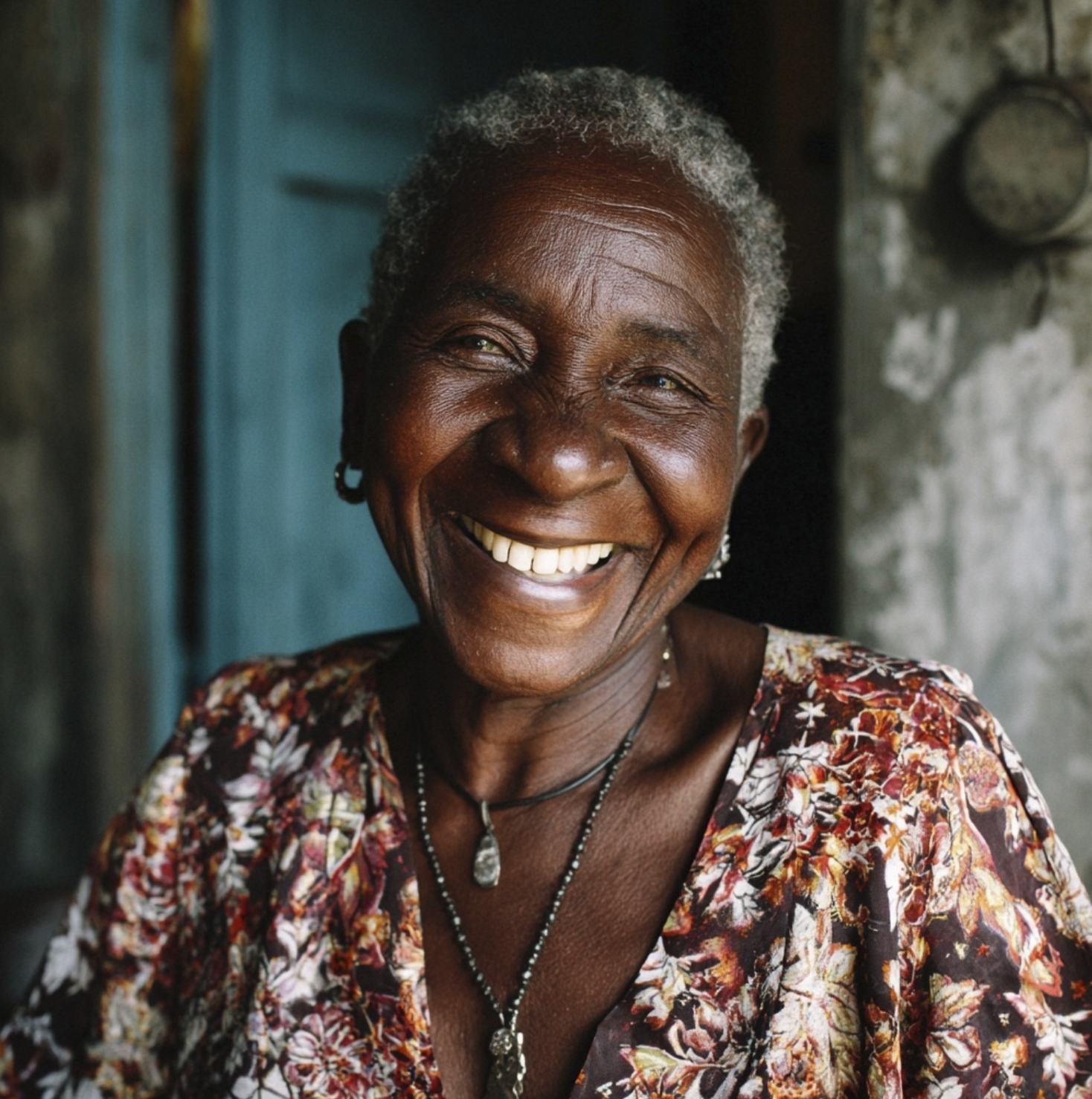 clients-femme-50-60-ans - Magnet bois a Baie Mahault - Optique Carnot