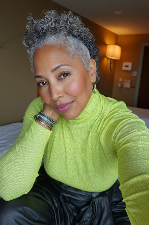 clients-femme-60-70-ans - magnet a Guadeloupe