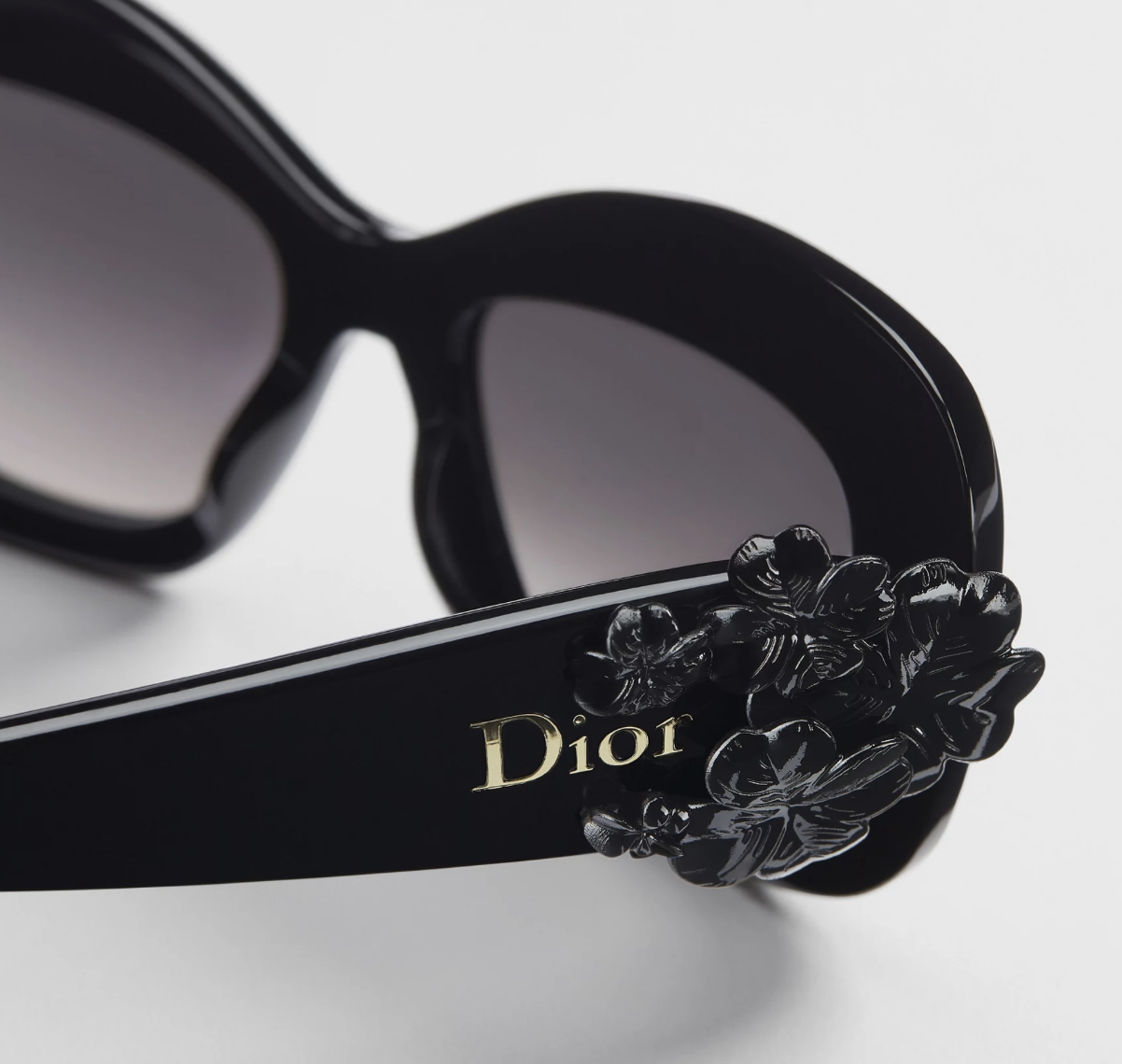 clients-lunettes - magnet a Guadeloupe