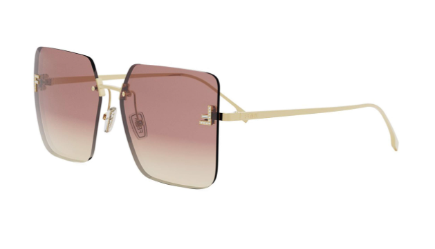 clients-lunettes - souvenir tourisme a pointe à pitre - Optique Carnot