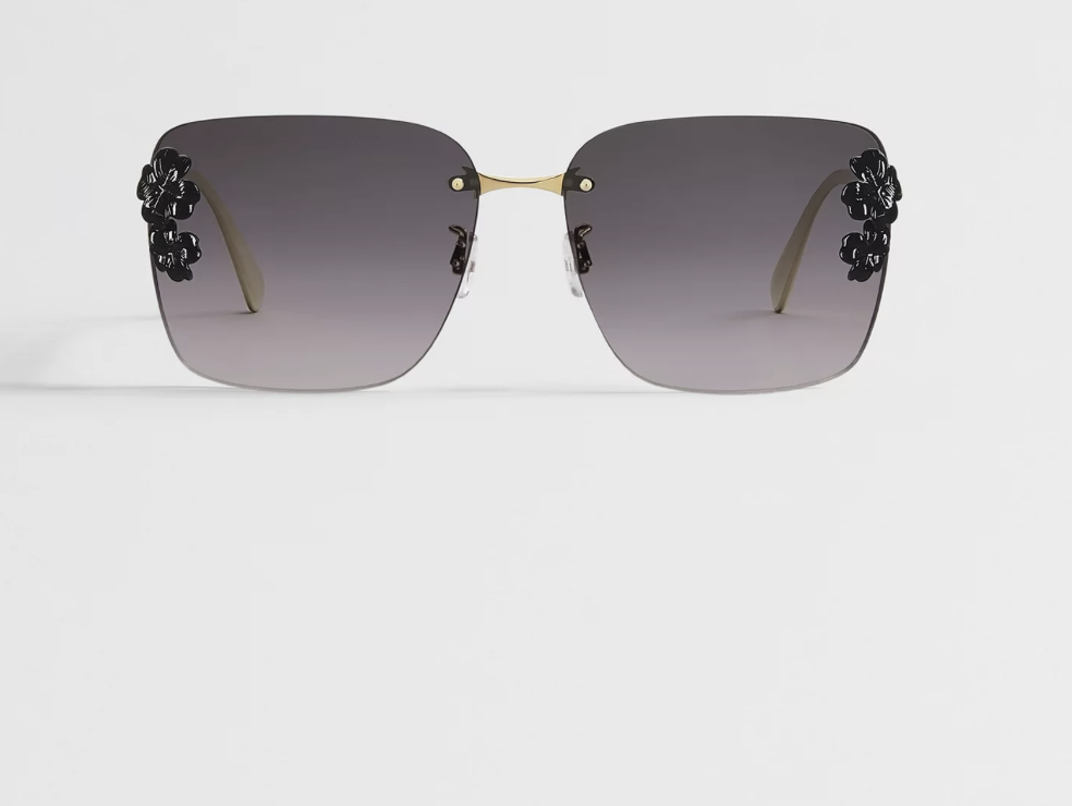 clients-lunettes - Magnet bois a Baie Mahault - Optique Carnot